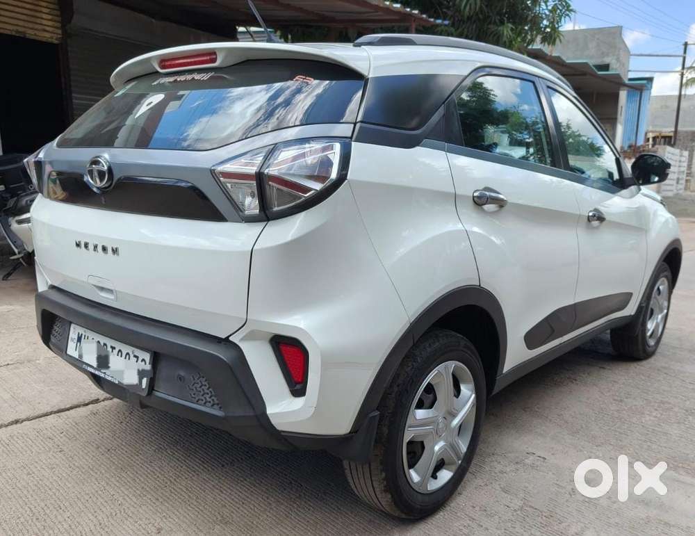 Tata Nexon 1.5 Revotorq Xm (s), 2022, Diesel