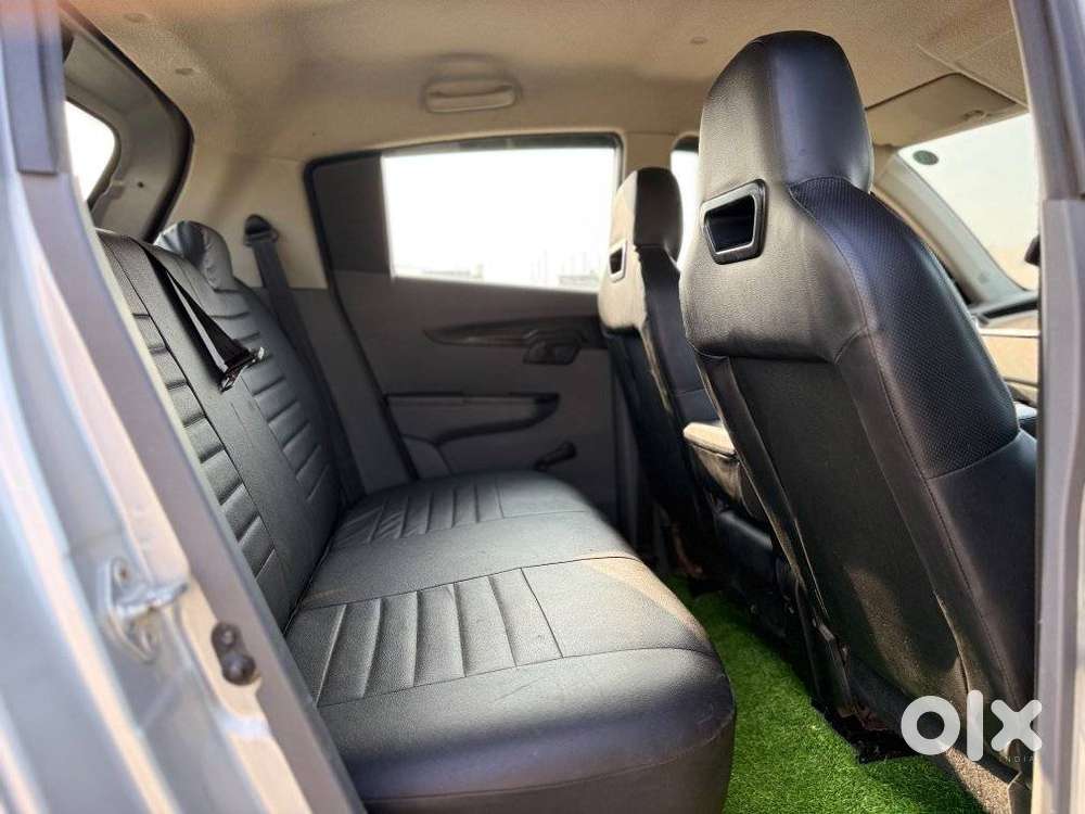 Mahindra Kuv 100 Mahindra-kuv-100-d75-k2-plus, 2018, Petrol