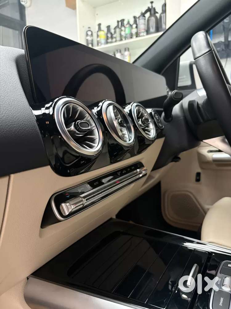 Mercedes-benz Gla 200, 2024, Petrol