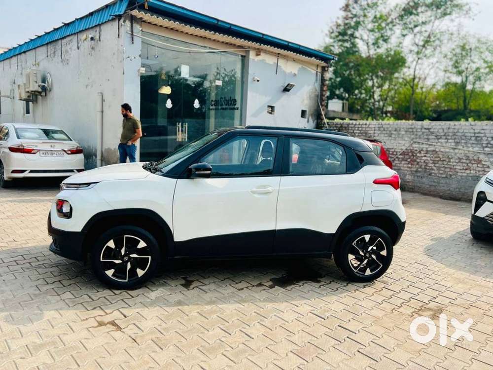 Tata Punch Creative Flagship Dual Tone Amt, 2025, Petrol