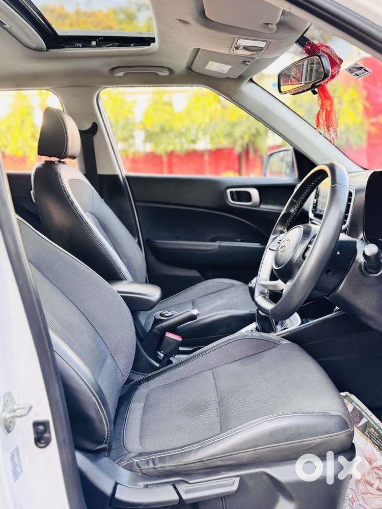 Hyundai Venue Sx (o) Mt 1.5 Diesel, 2021, Diesel