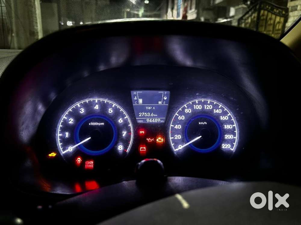 Hyundai Fluidic Verna 2011 Petrol Good Condition