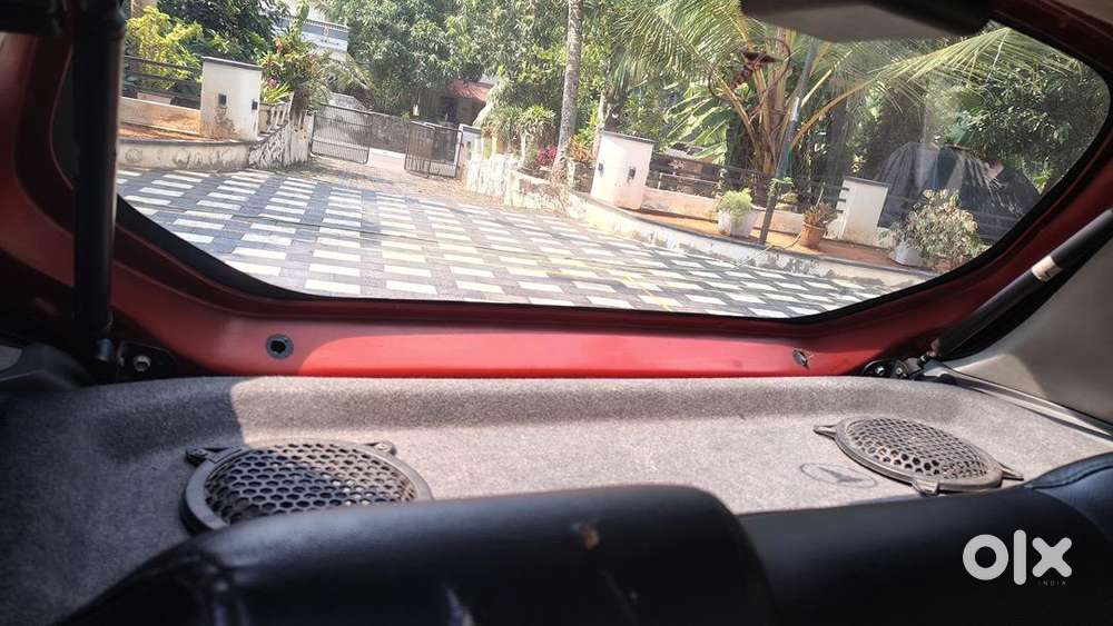 Maruti Suzuki 2012 Car