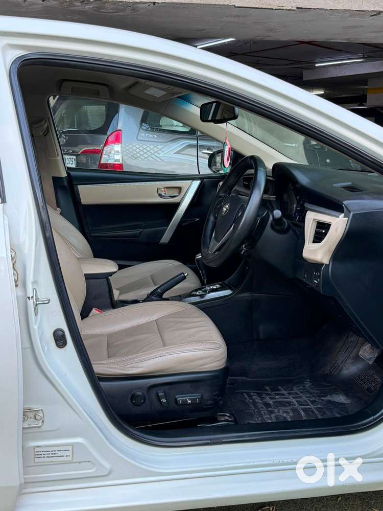 Toyota Corolla Altis Vl, 2016, Petrol