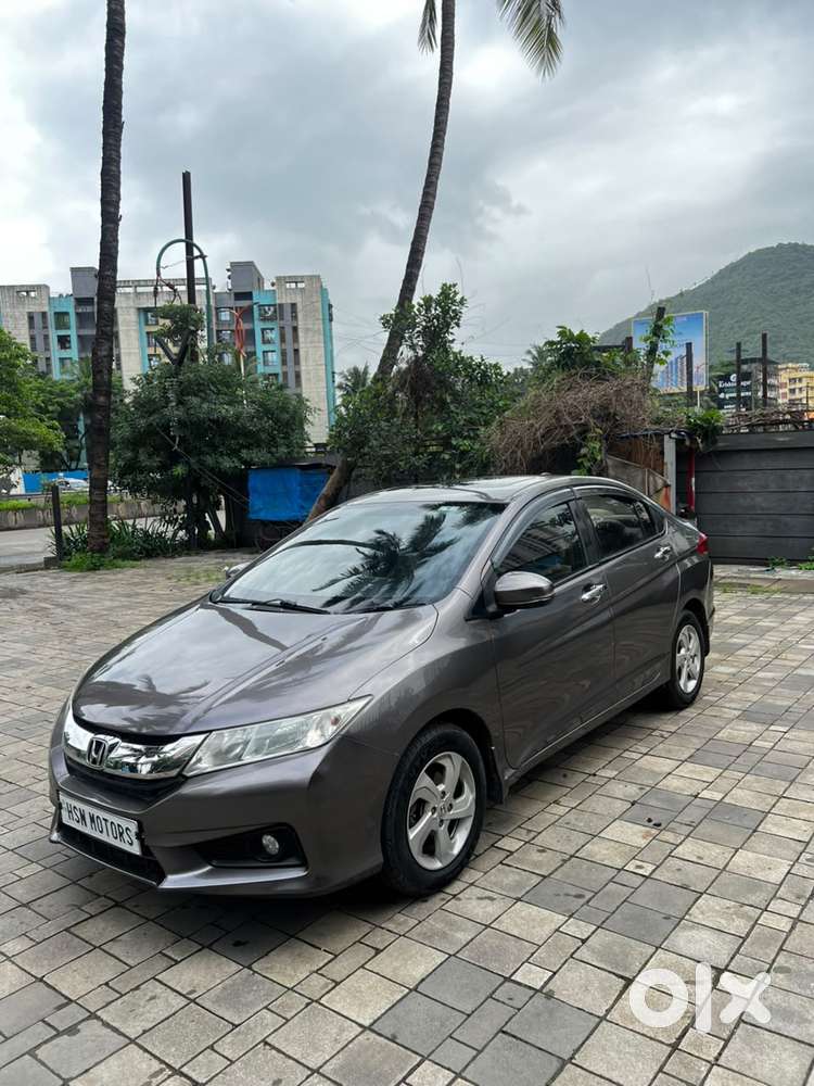 Honda City V At Sunroof I-vtec, 2015, Petrol