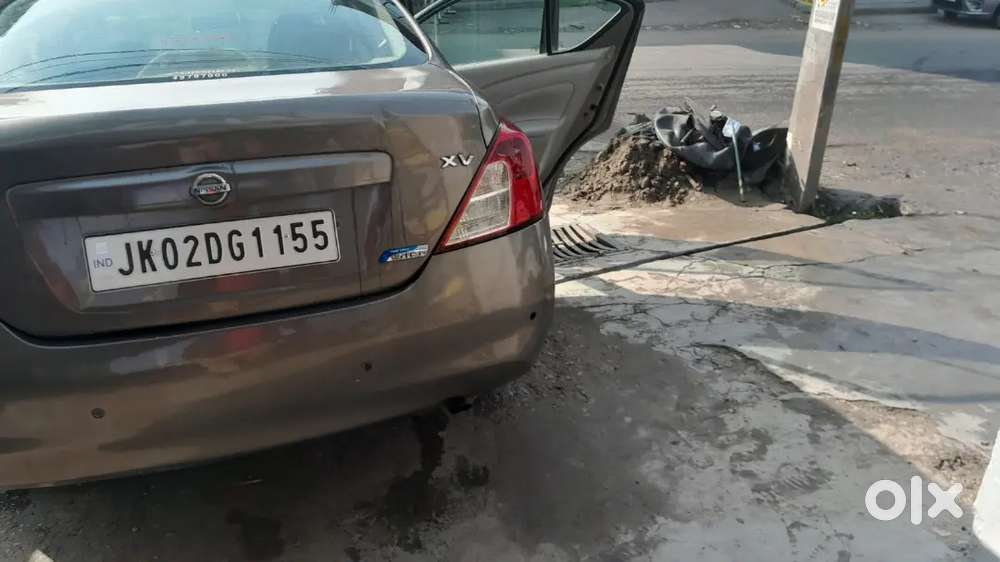 Nissan Sunny 2012 Diesel 100000 Km Driven