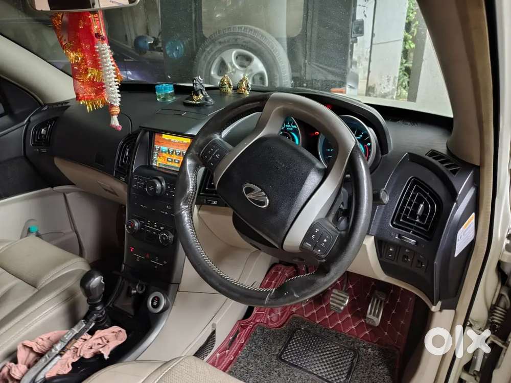 Mahindra Xuv500 2015