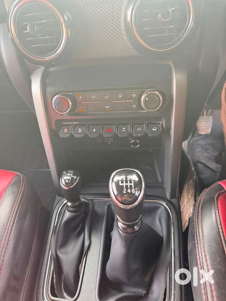 Mahindra Thar Lx 2023 4x4