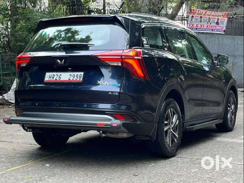 Mahindra Xuv700 2.0 Ax 5 Petrol Mt 7 Str, 2024, Petrol