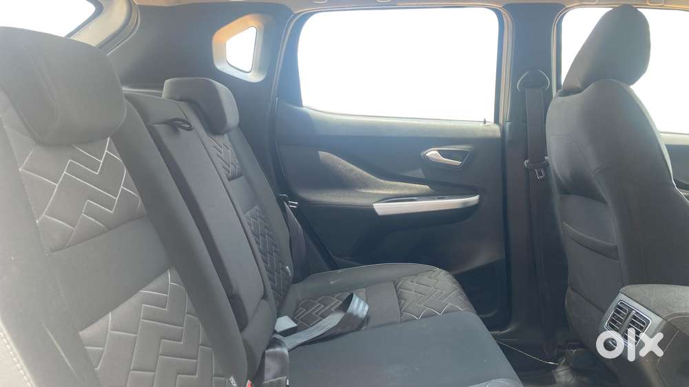 Nissan Magnite 1.0 Xv Premium Turbo Cvt (o), 2022, Petrol