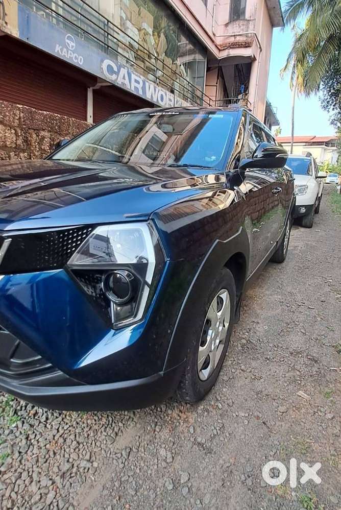 Mahindra Xuv 3xo Mx3, 2024, Petrol