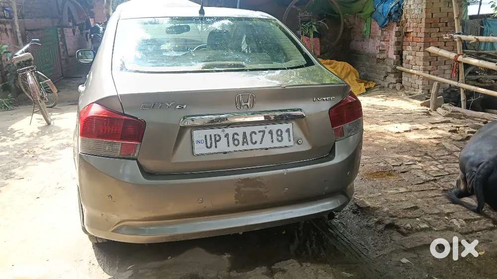 Good Condition Chilled Ac Well Maintained