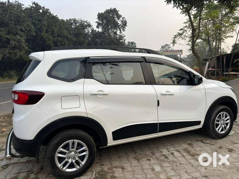 Renault Triber Rxt Mt  2023