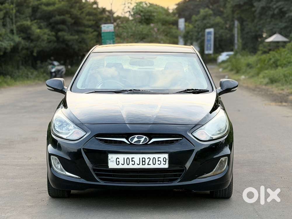 Hyundai Fluidic Verna 1.6 Vtvt Sx, 2012, Petrol