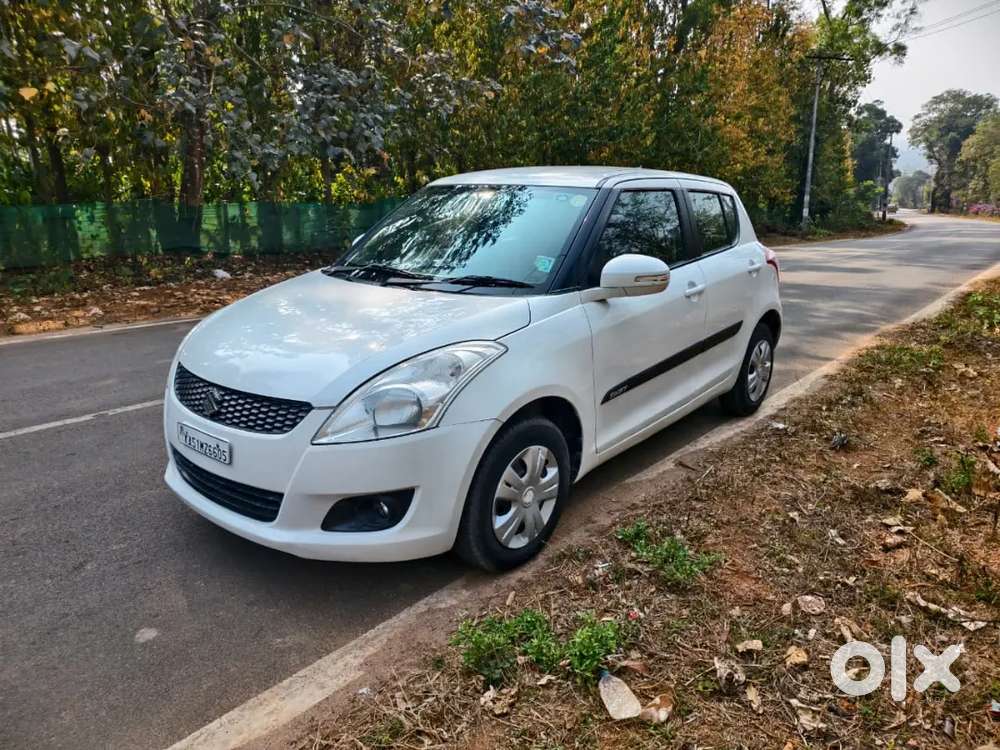 Maruti Suzuki Swift 2011 Petrol 74000 Km Driven