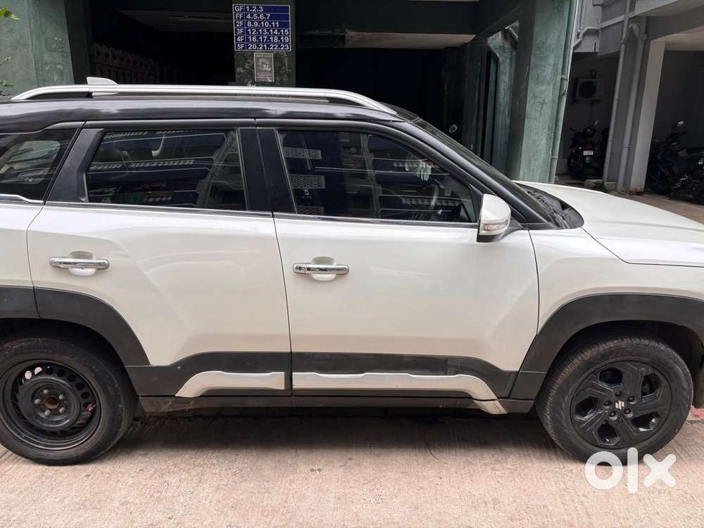 Maruti Brezza 2022 Petrol Car