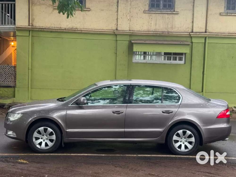 Skoda Superb, 2013, Petrol