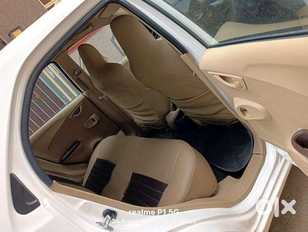 Honda Brio V Mt, 2012, Petrol