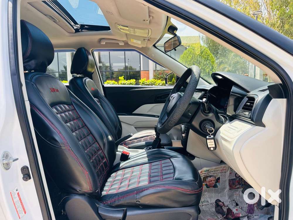 Mahindra Xuv300 W6 Diesel, 2024, Diesel