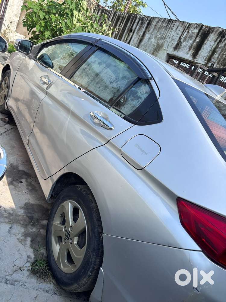 Honda City 2015 Diesel Well Maintained