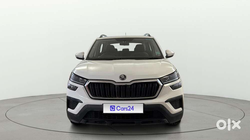 Skoda Kushaq 1.0 Tsi Active, 2023, Petrol