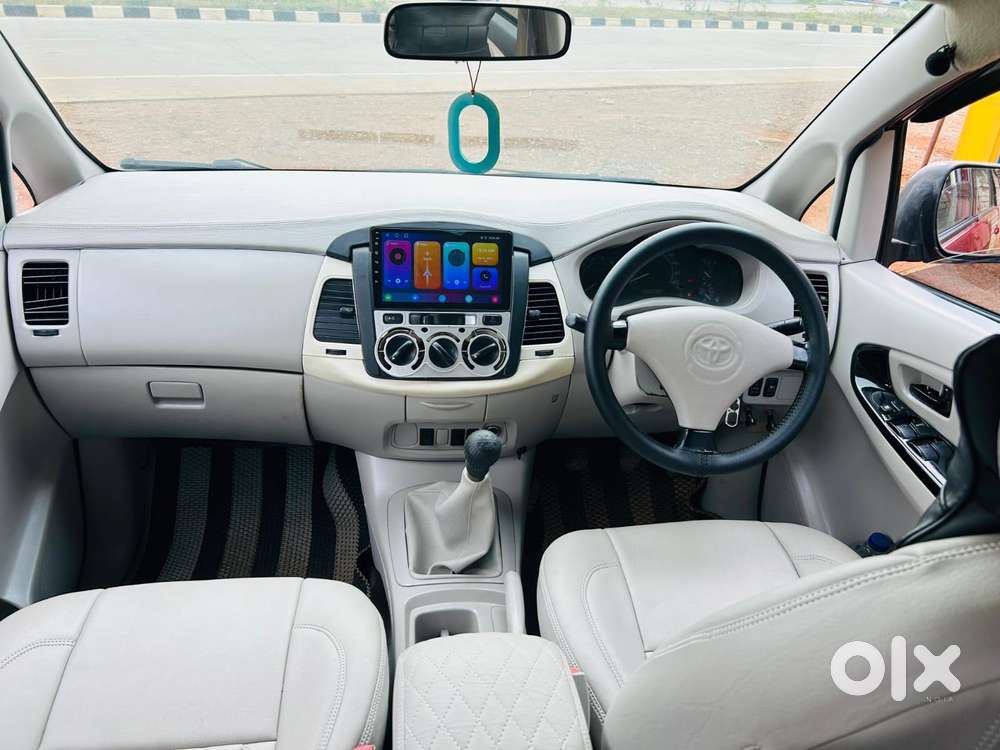 Toyota Innova 2009-2011 2.5 Vx 7 Str Bsiv, 2009, Diesel