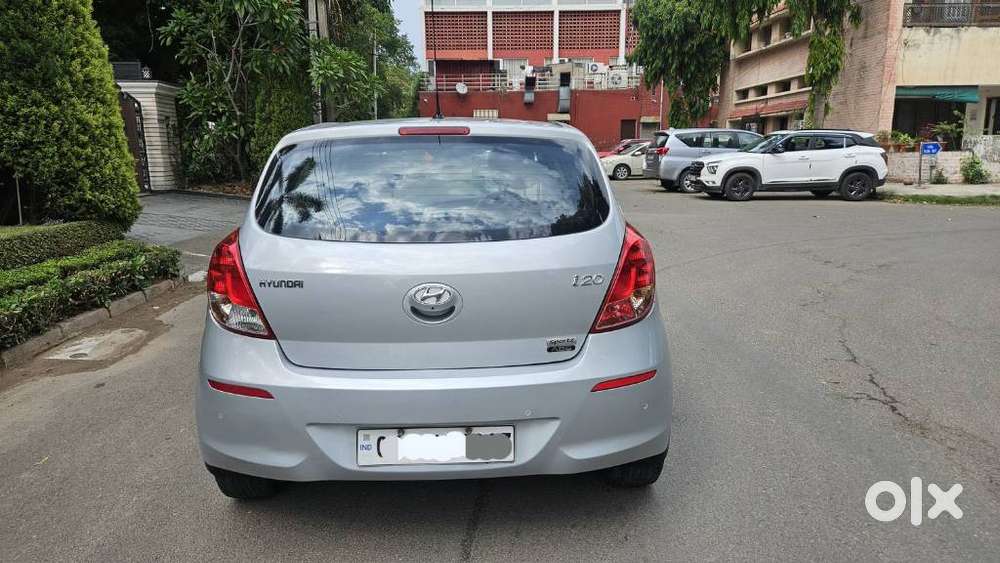 Hyundai I20 Sportz Plus, 2014, Petrol