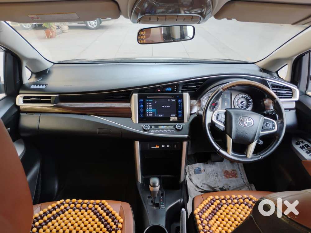 Toyota Innova Crysta 2.7 Zx At, 2016, Diesel