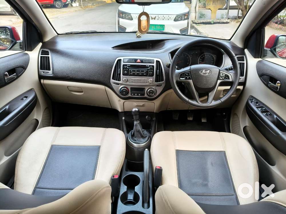Hyundai I20 Sportz Plus, 2014, Petrol