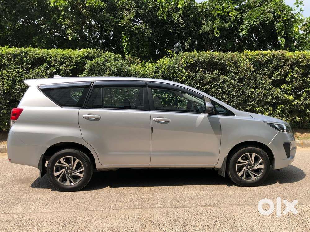 Toyota Innova Crysta [2020-ongoing] 2.4 Gx At 7 Str, 2022, Diesel
