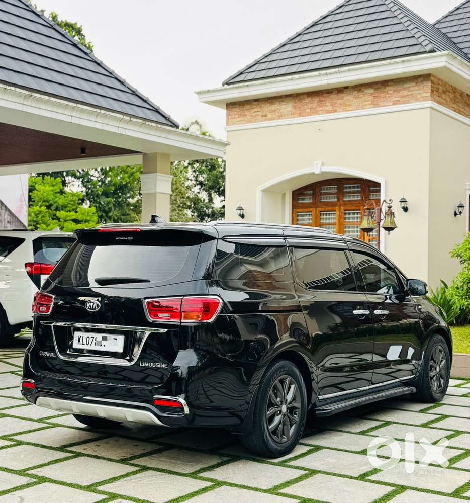 Kia Carnival Limousine 2020