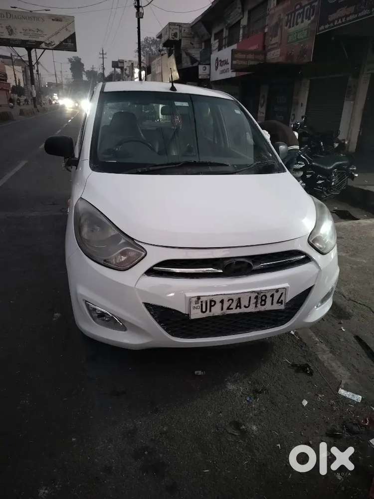 I10 Car With Cng Kit On Papper Good Condition