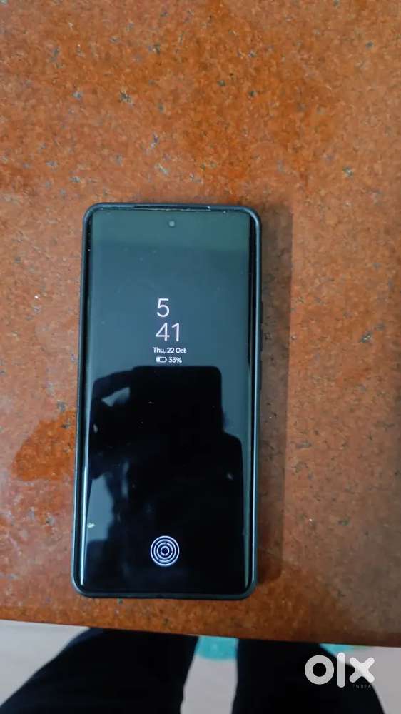 Phone in good condition and single hand use