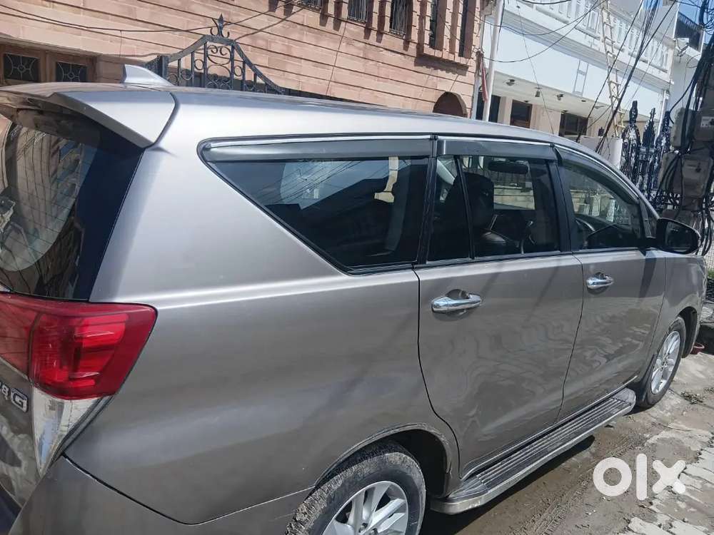 Toyota Innova Crysta 2019