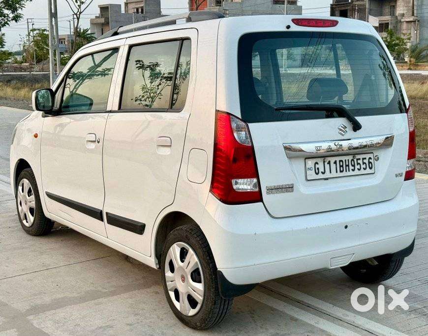 Maruti Suzuki Wagon R Vxi 1.0, 2018, Cng & Hybrids