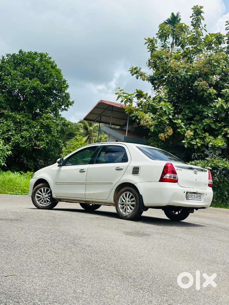Toyota Etios, 2016, Petrol