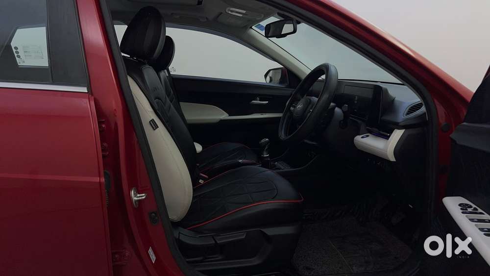 Hyundai Verna 1.5 Sx Petrol Mt, 2023, Petrol