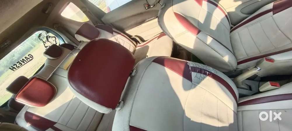 Maruti Suzuki Ertiga 2012 Diesel 235000 Km Driven