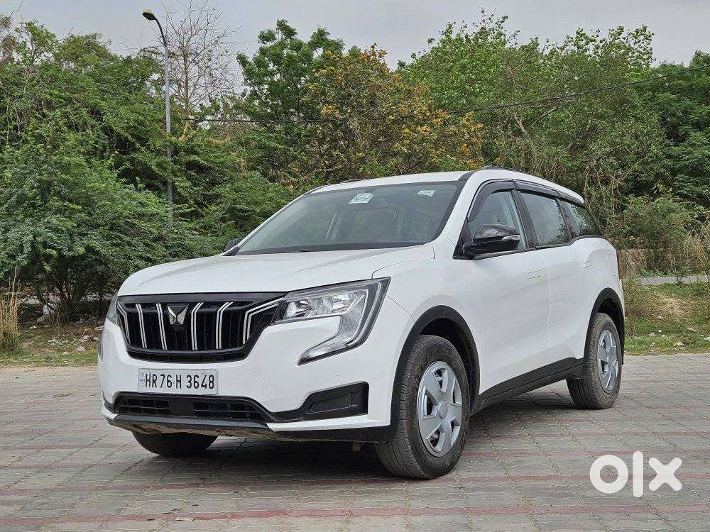 Mahindra Xuv700 2.2 Mx Diesel Mt 5 Str, 2023, Diesel