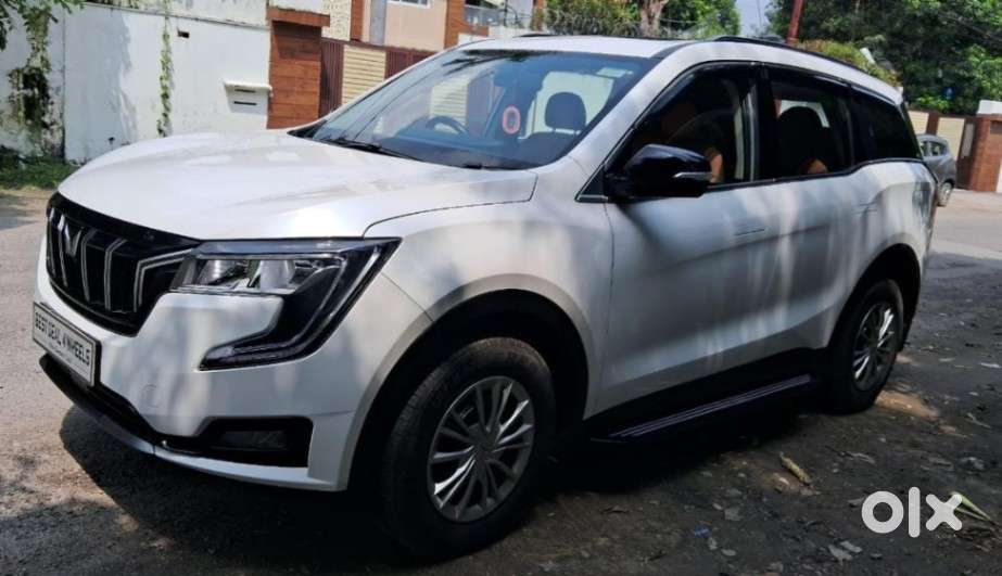 Mahindra Xuv700 2.2 Ax 5 Diesel Mt 7 Str, 2025, Diesel