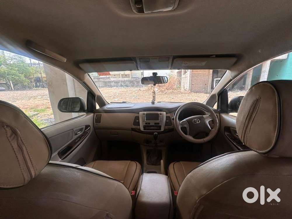 Toyota Innova 2013 Diesel Well Maintained