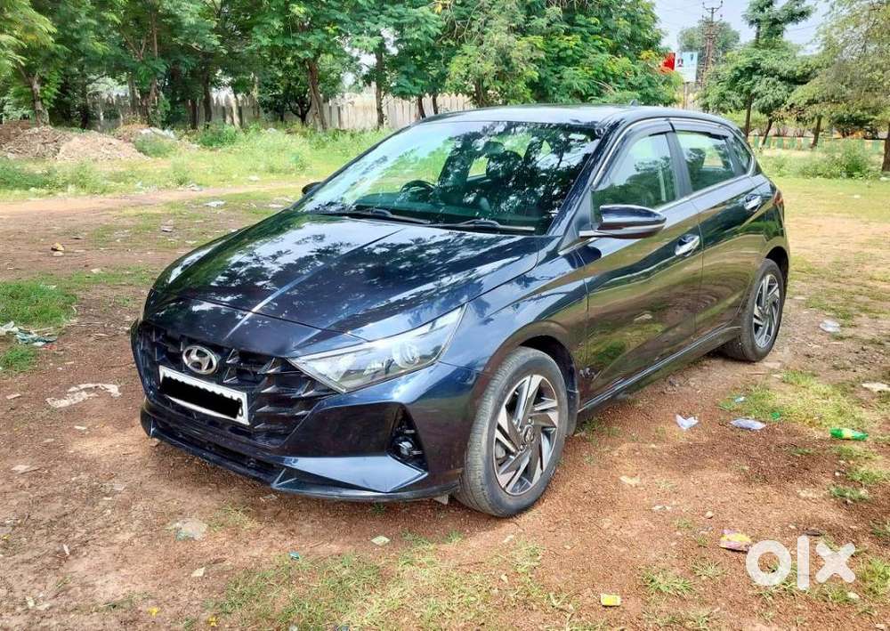 Hyundai I20 Asta (o) 1.2 Mt, 2023, Petrol