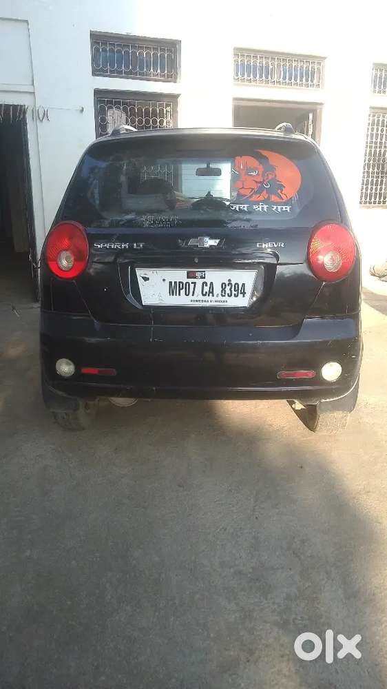 भिंड में रखी है गाड़ी की कंडीशन बहुत अच्छी है Ac चालू है टायर भी नए है