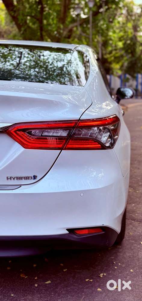 Toyota Camry Hybrid, 2024, Petrol