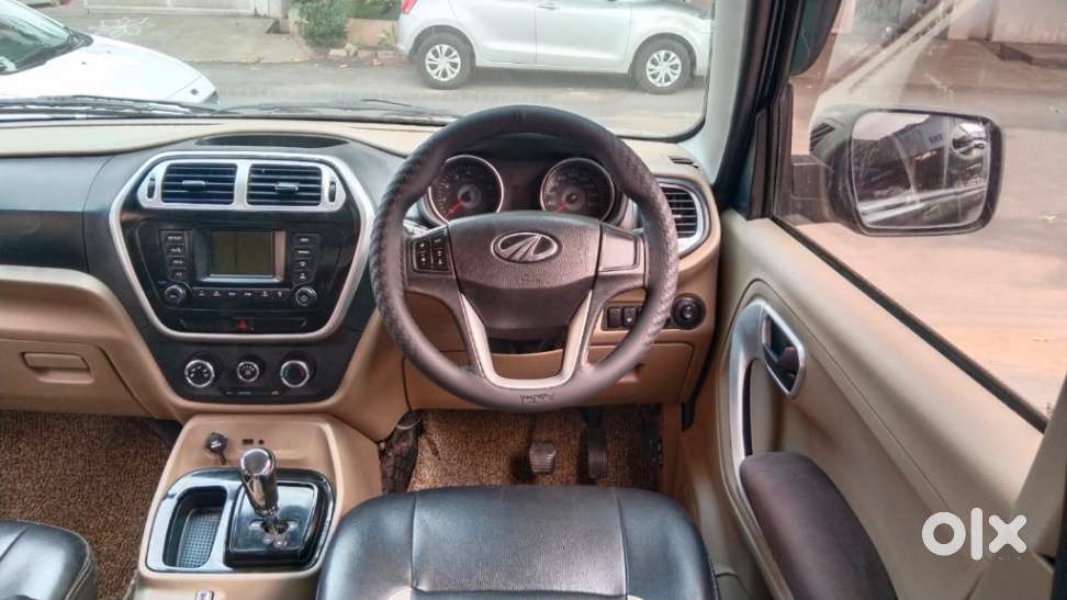 Mahindra Tuv 300 T8 Amt, 2016, Diesel