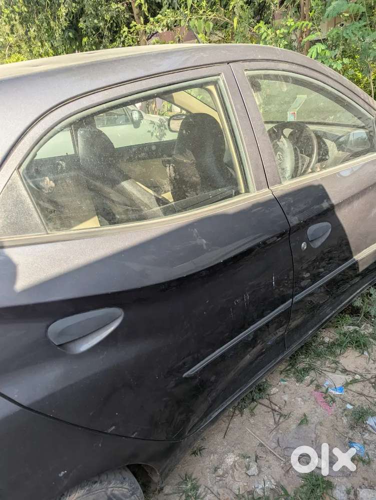 Hyundai Eon 2016 Petrol 70000 Km Driven
