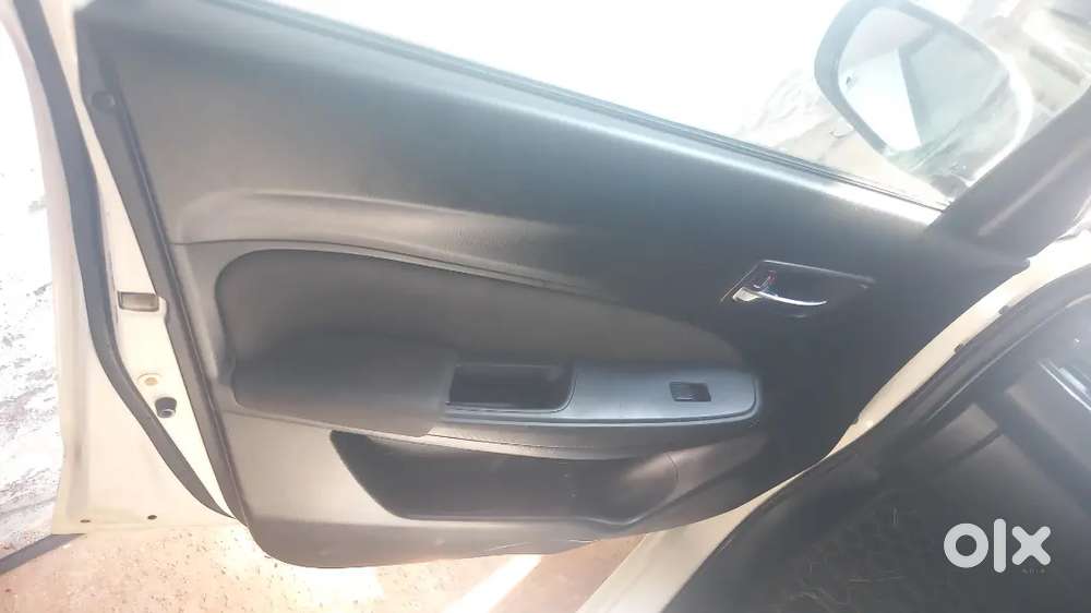 Maruti Suzuki Swift 2023