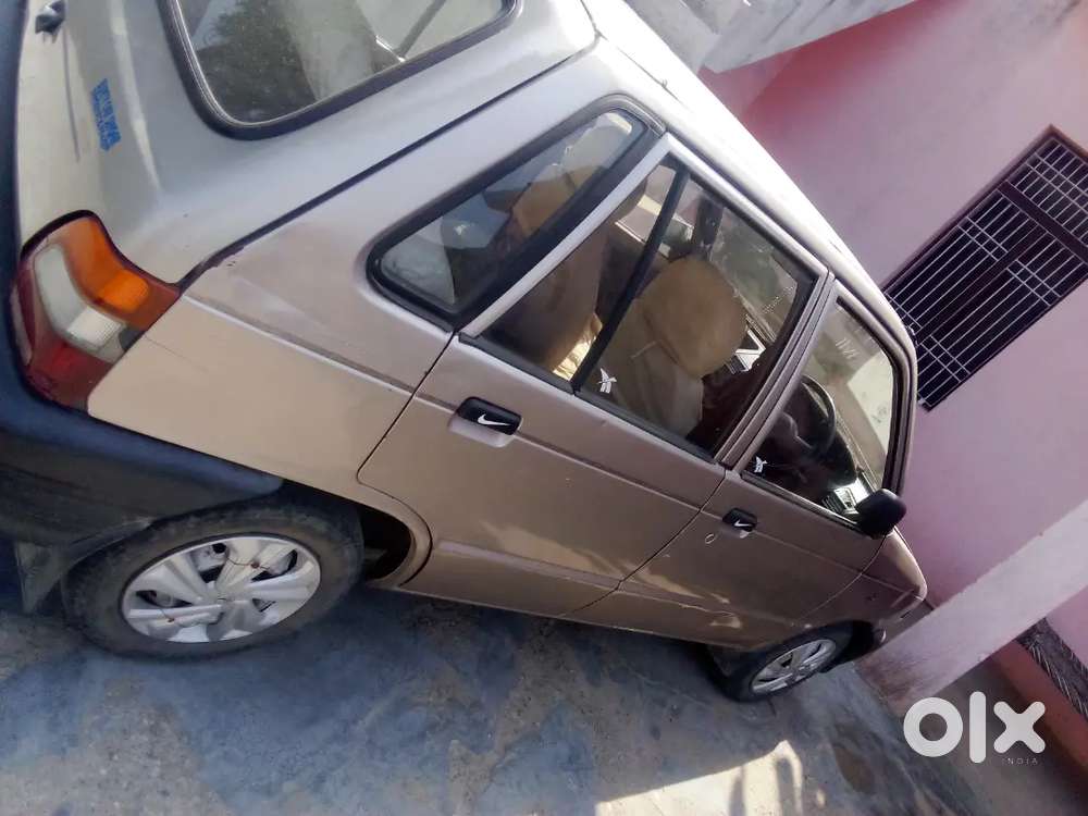 Maruti Suzuki 800 Model 2002. Passing 2027 Petrol 70000 Km Driven