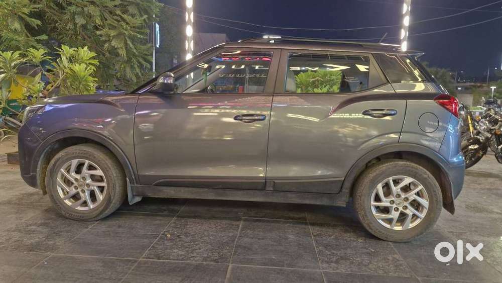 Mahindra Xuv300 W8, 2022, Petrol