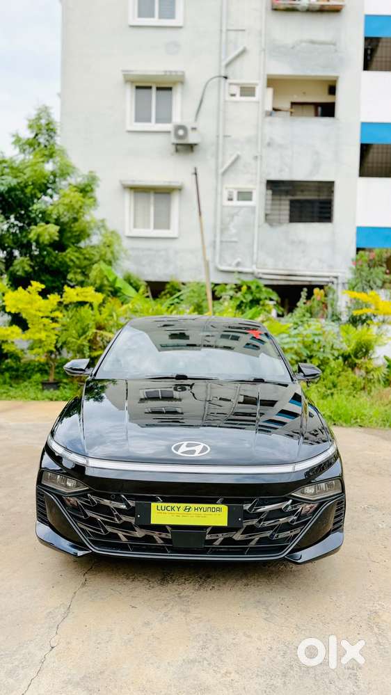 Hyundai Verna Sx(o) Petrol At, 2025, Petrol